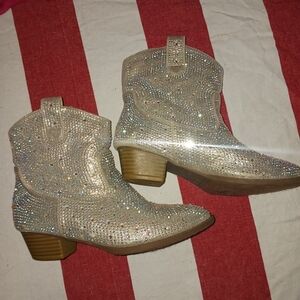 Link Sparkling Silver Heel Boots